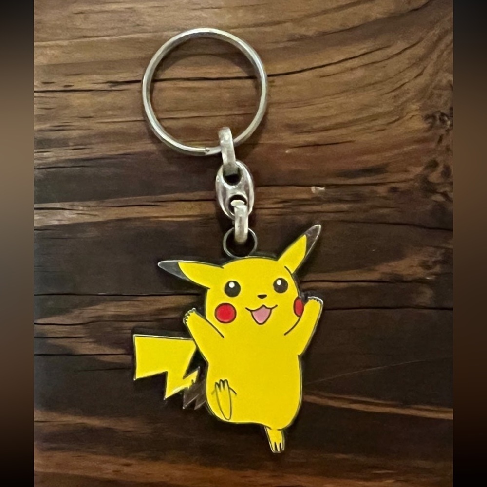 Vintage 1998 Pikachu Keychain